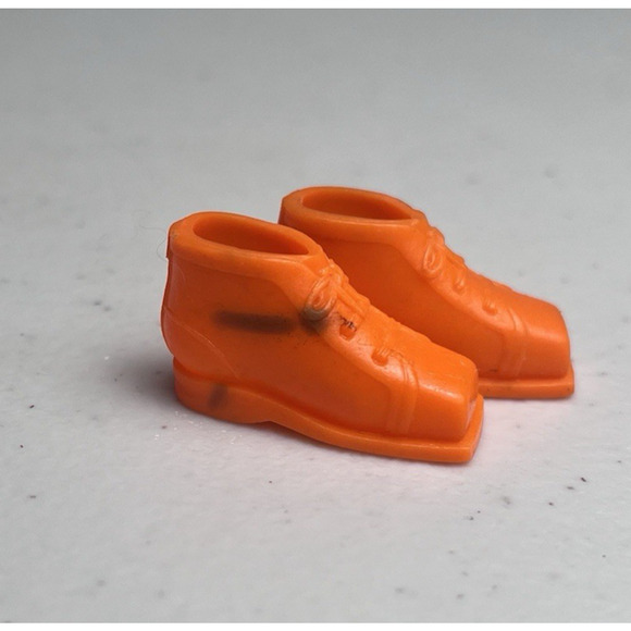 Vintage Barbie Ski Boots Shoes 1797 Ski Scene Orange Squishy 70s Black Mark - Picture 2 of 9